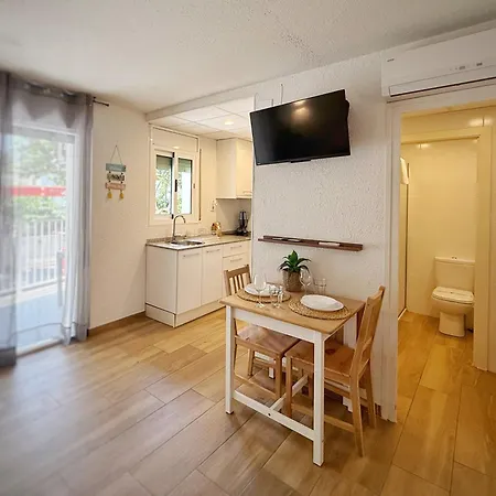 Apartment Domuum Holidays - Delfos