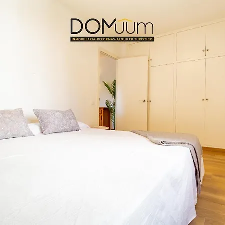 Domuum Holidays - Delfos Apartment Salou