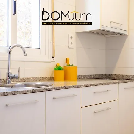 Domuum Holidays - Delfos Salou